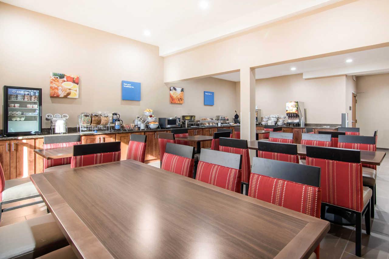 Comfort Inn & Suites Junction City - Near Fort Riley Eksteriør billede